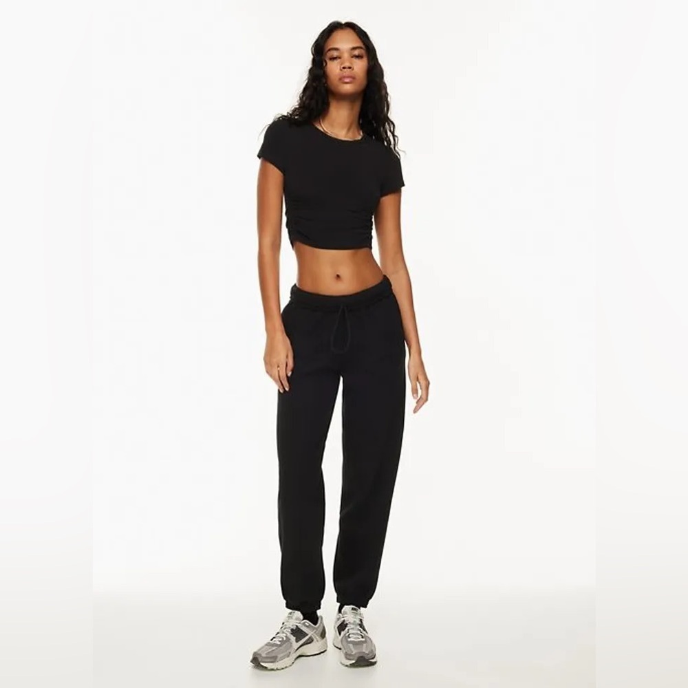 Brown Tna aritzia ruched crop top size medium